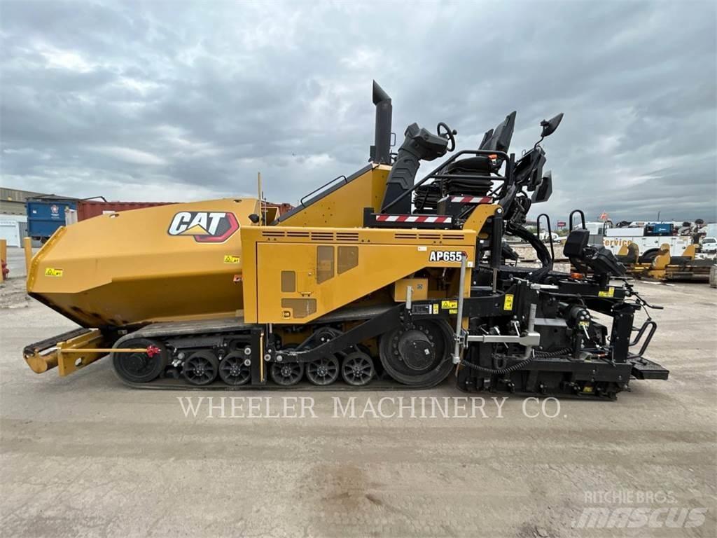 CAT AP655 Машини за асфалт