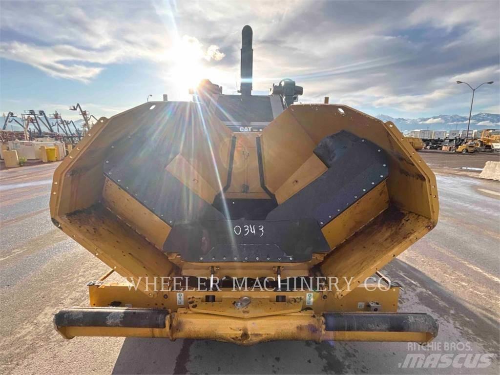 CAT AP655 Машини за асфалт