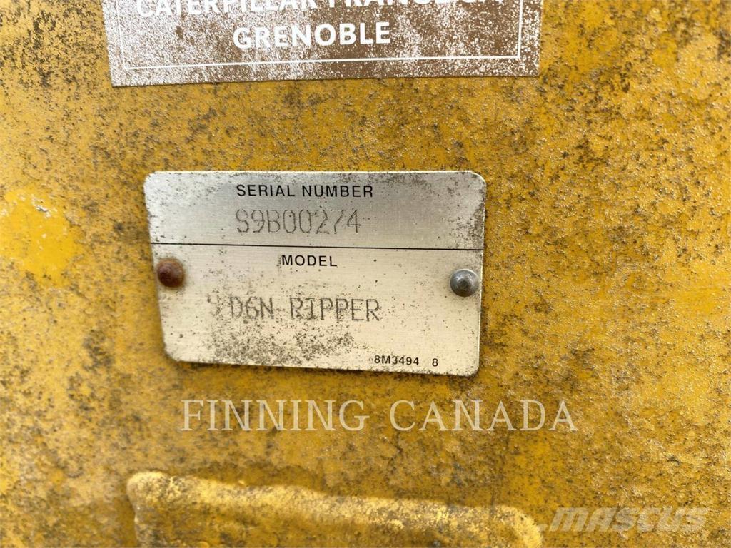 CAT ATTACHMENTS D6N Скарификатор