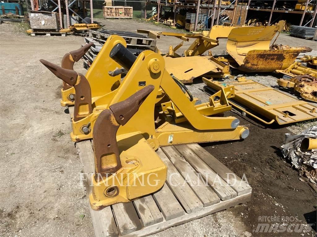 CAT ATTACHMENTS D6T Скарификатор