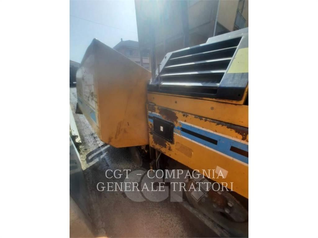 CAT BB730 Машини за асфалт
