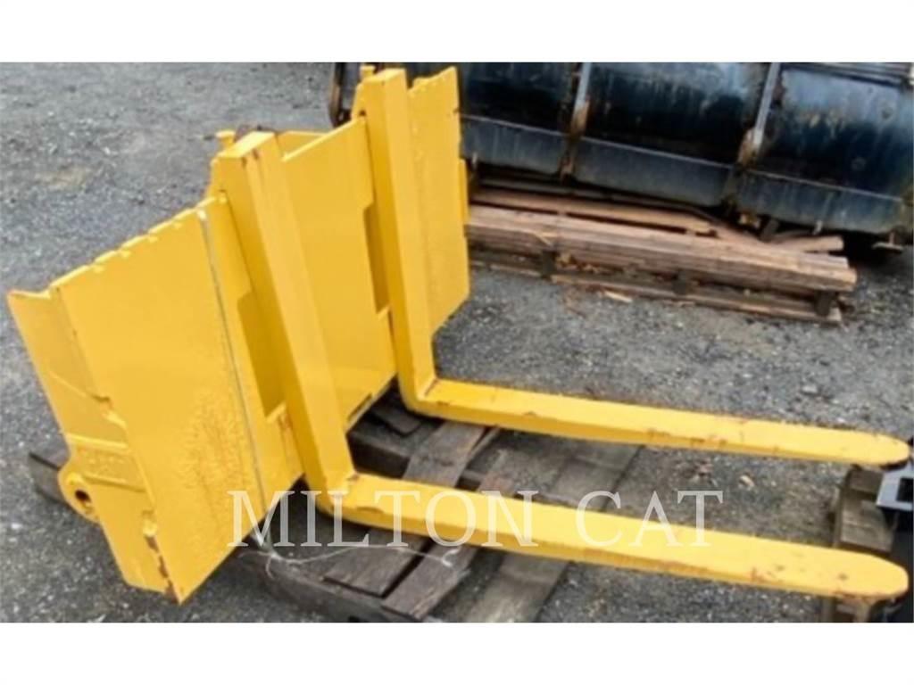 CAT BHL 48 PALLET FORKS Вили