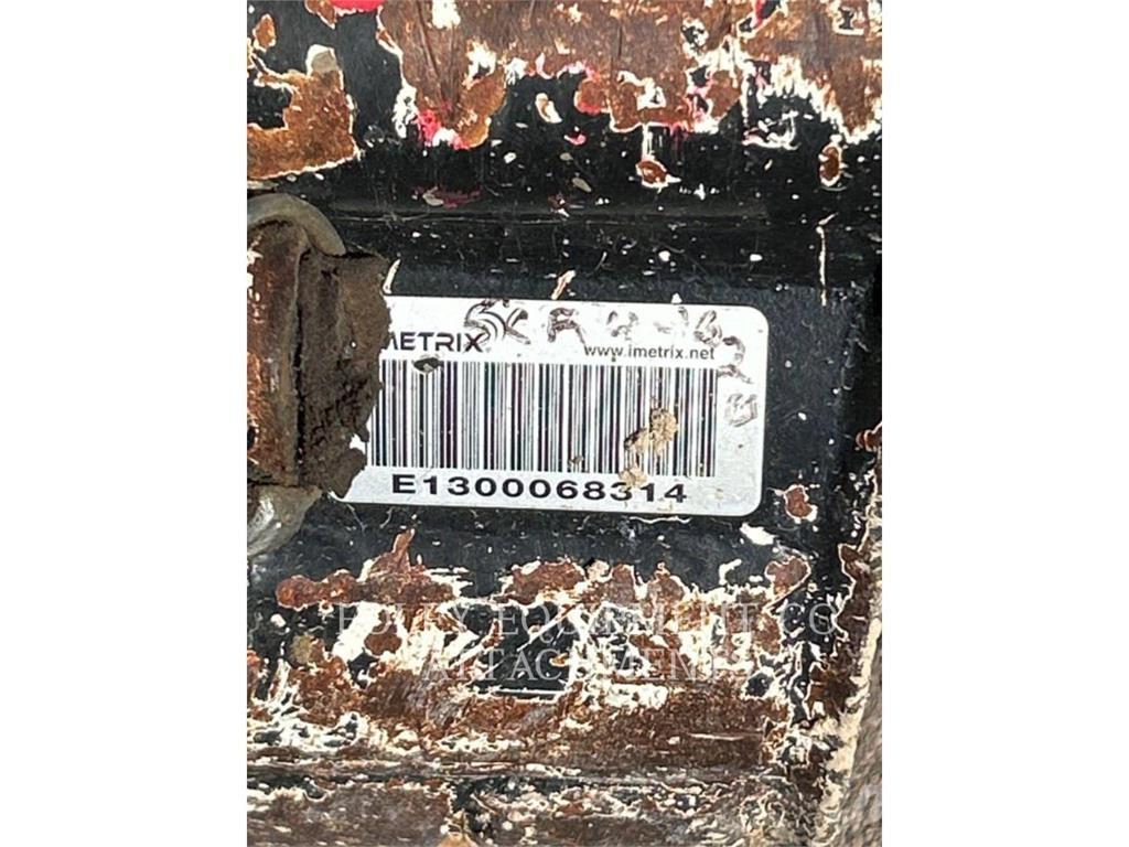 CAT BK300P15 Верижен екскаватор