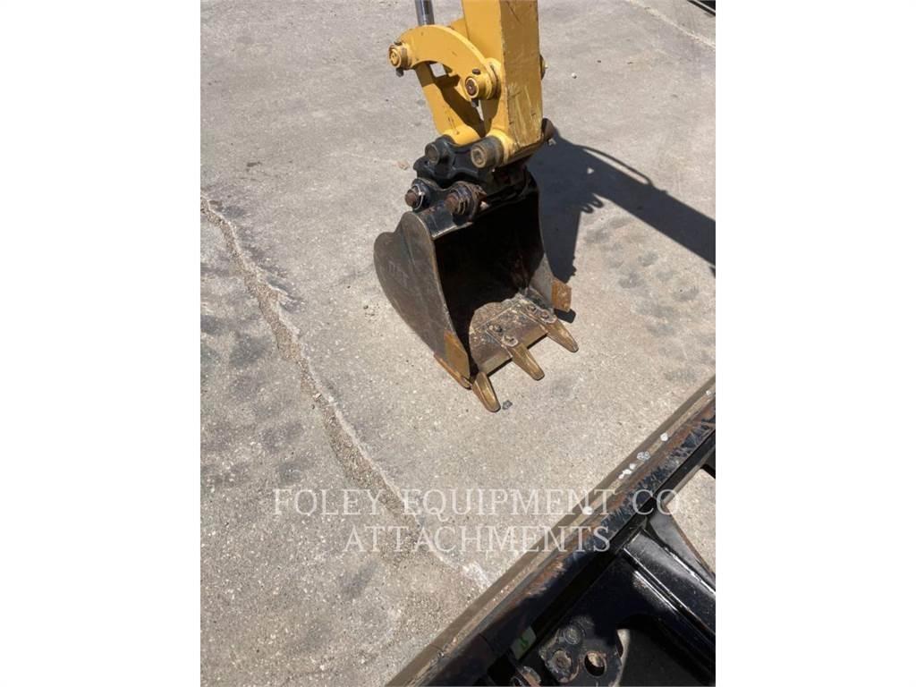 CAT BK302P18 Верижен екскаватор