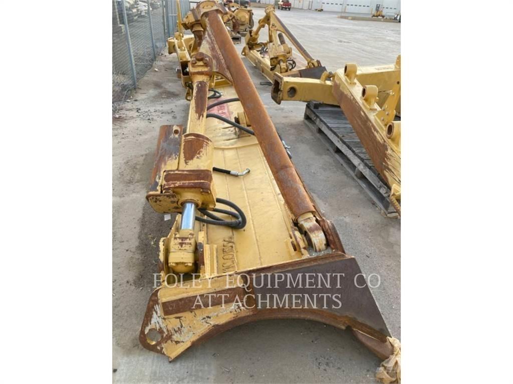 CAT BLD8TA Верижни булдозери
