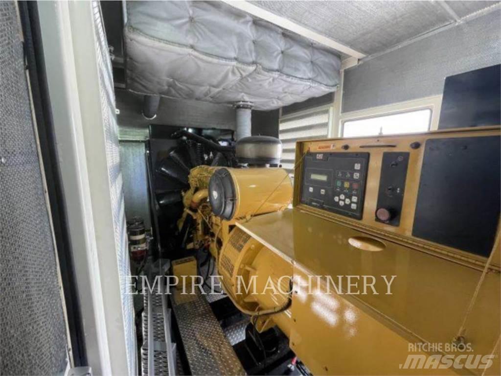 CAT C15 Дизелови генератори
