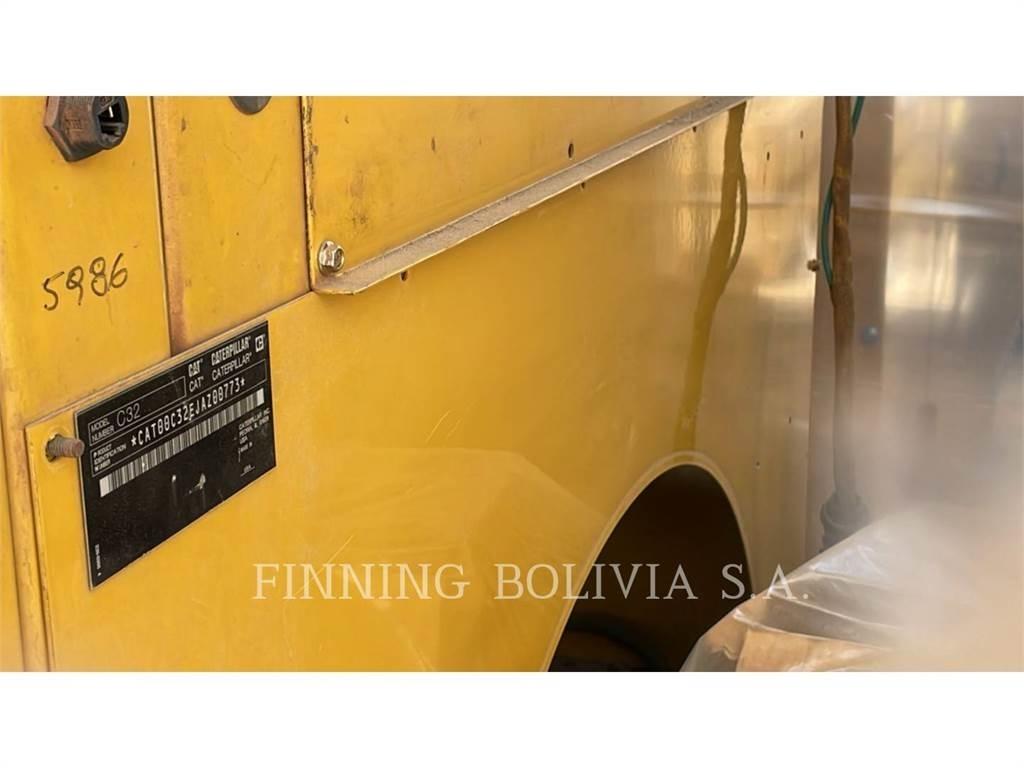 CAT C32 Индустриални двигатели