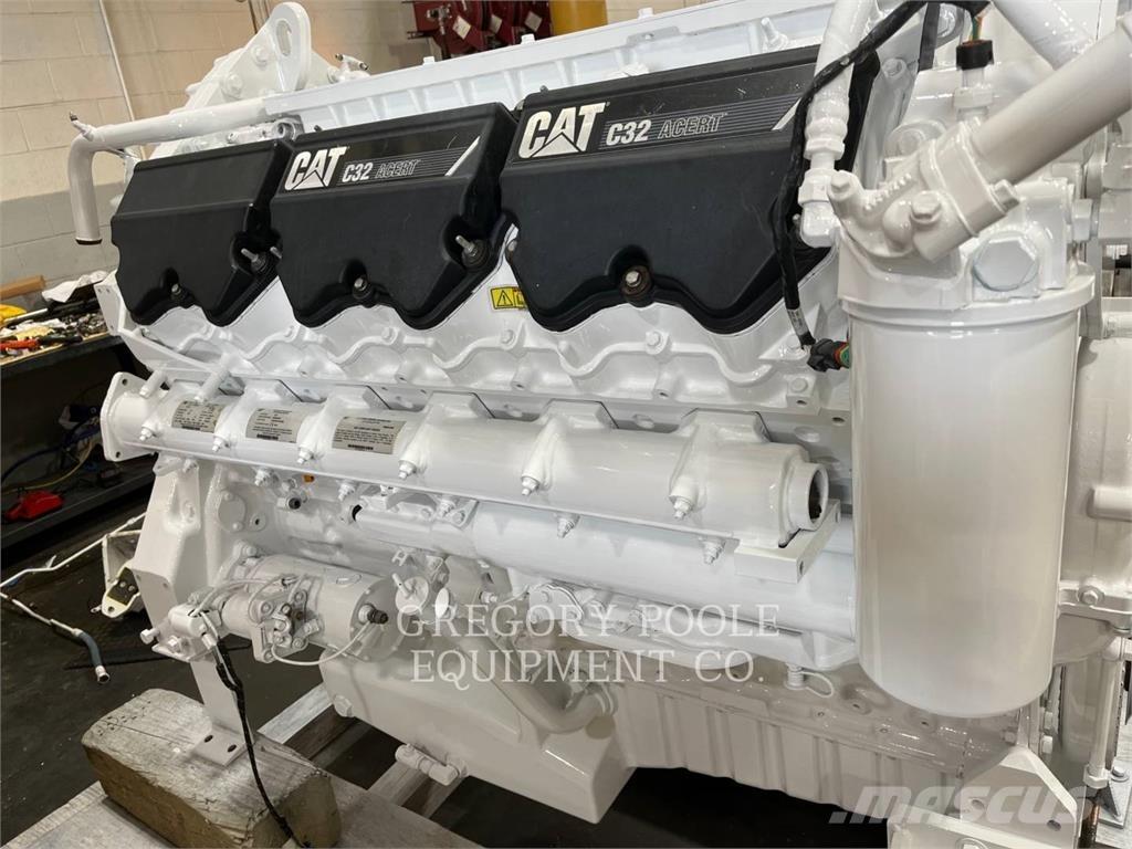 CAT C32 Помощни морски двигатели