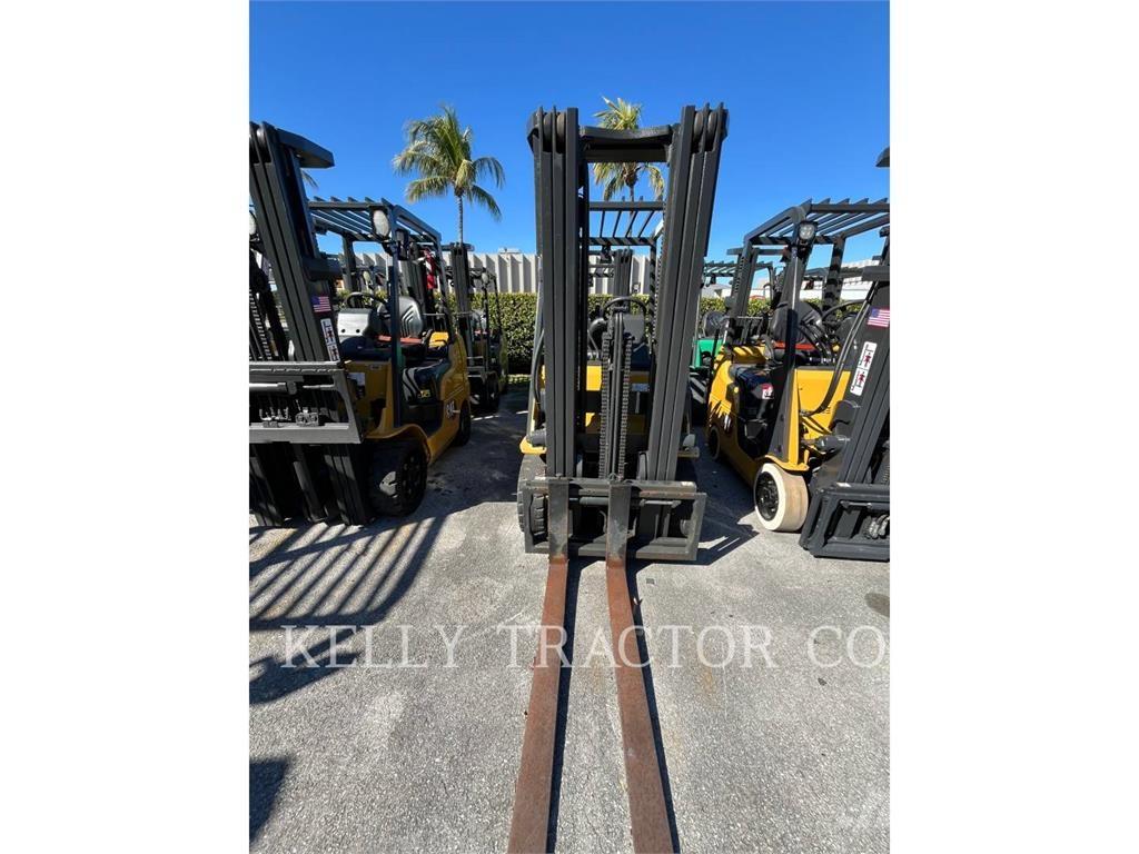 CAT C5000 Вилични кари-повдигачи - други