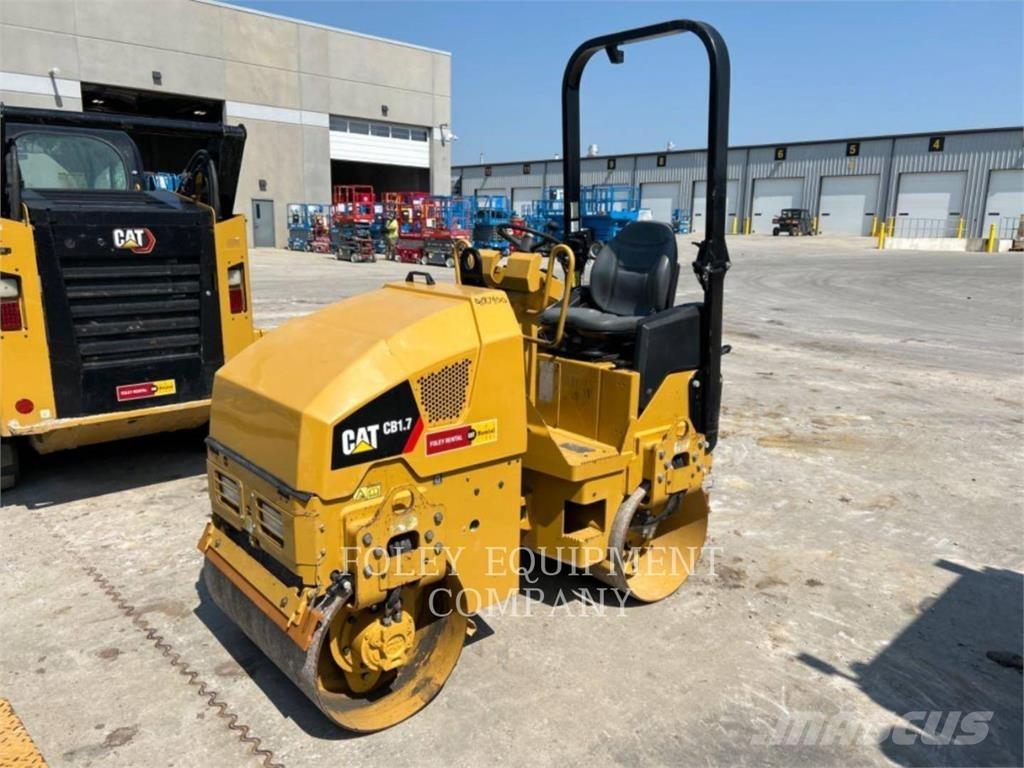 CAT CB1.7-03 Уплътнители за почва
