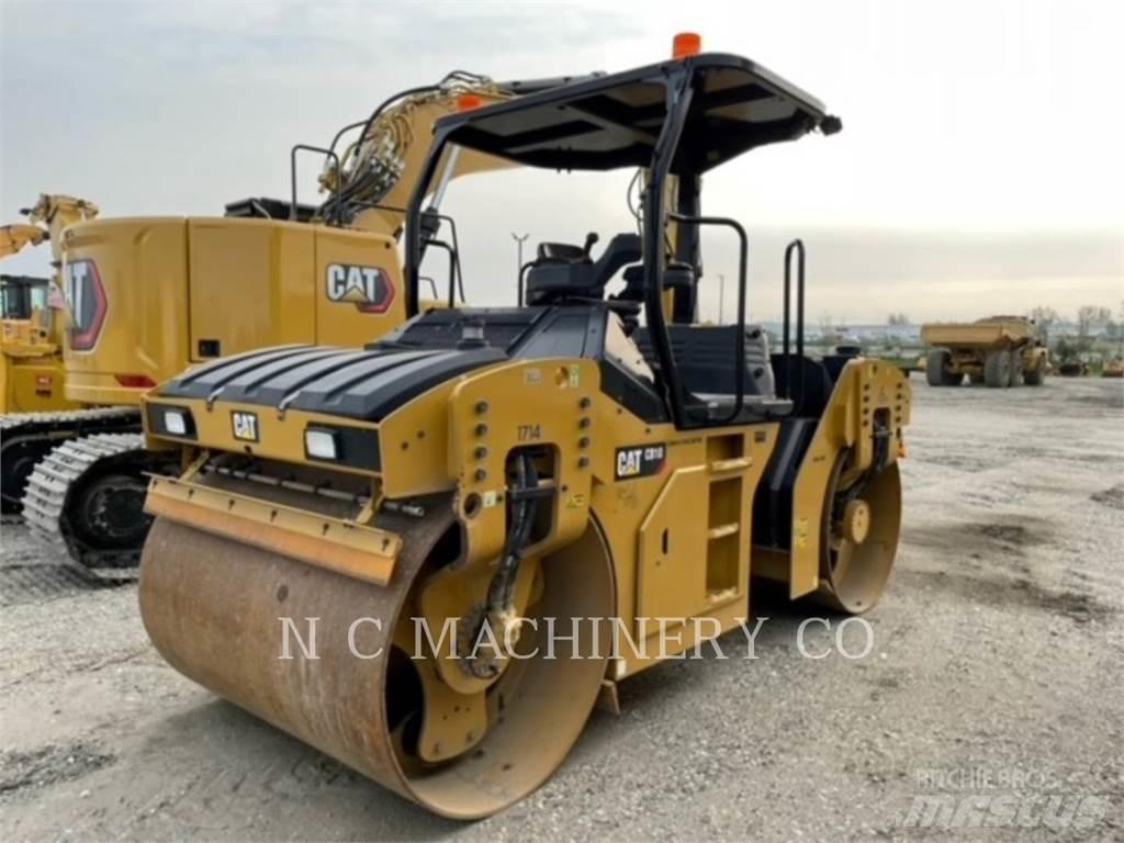 CAT CB10 Машини за асфалт