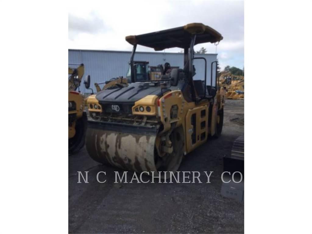 CAT CB10 Машини за асфалт