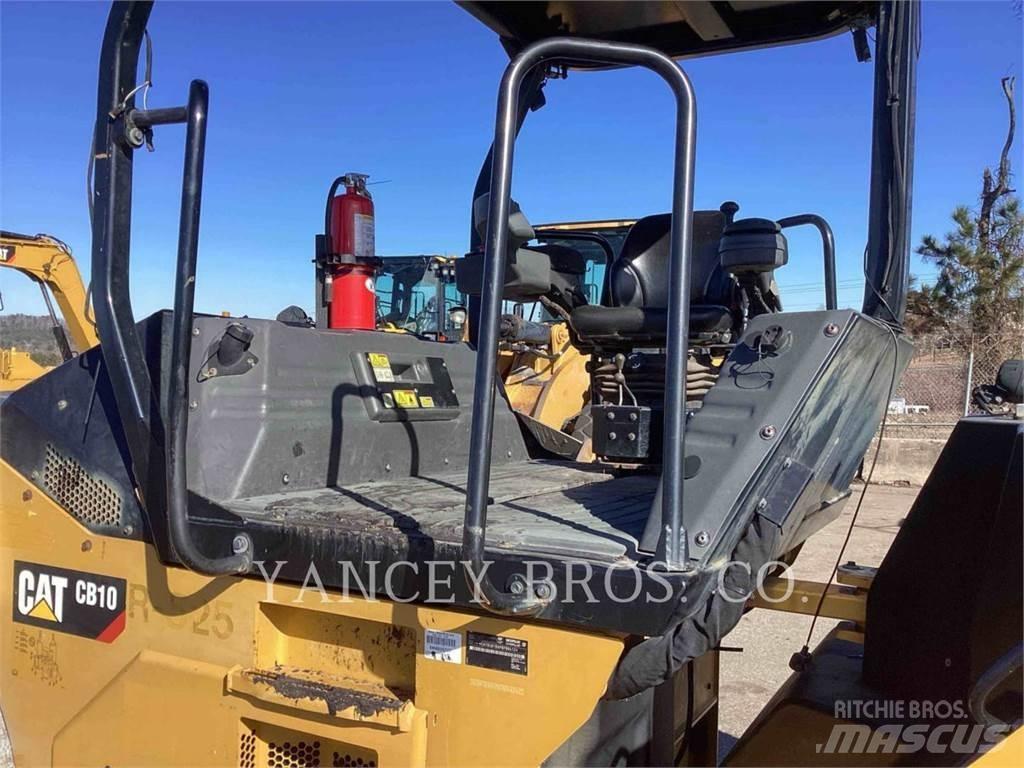 CAT CB10 Уплътнители за почва
