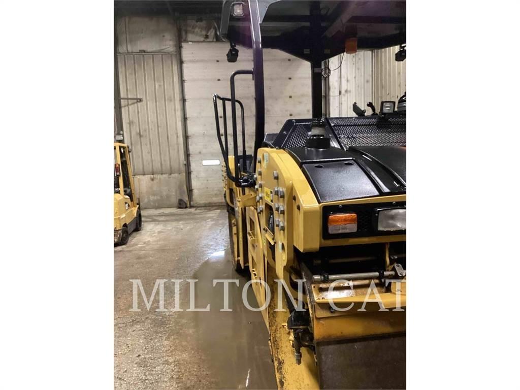 CAT CB13 Уплътнители за почва
