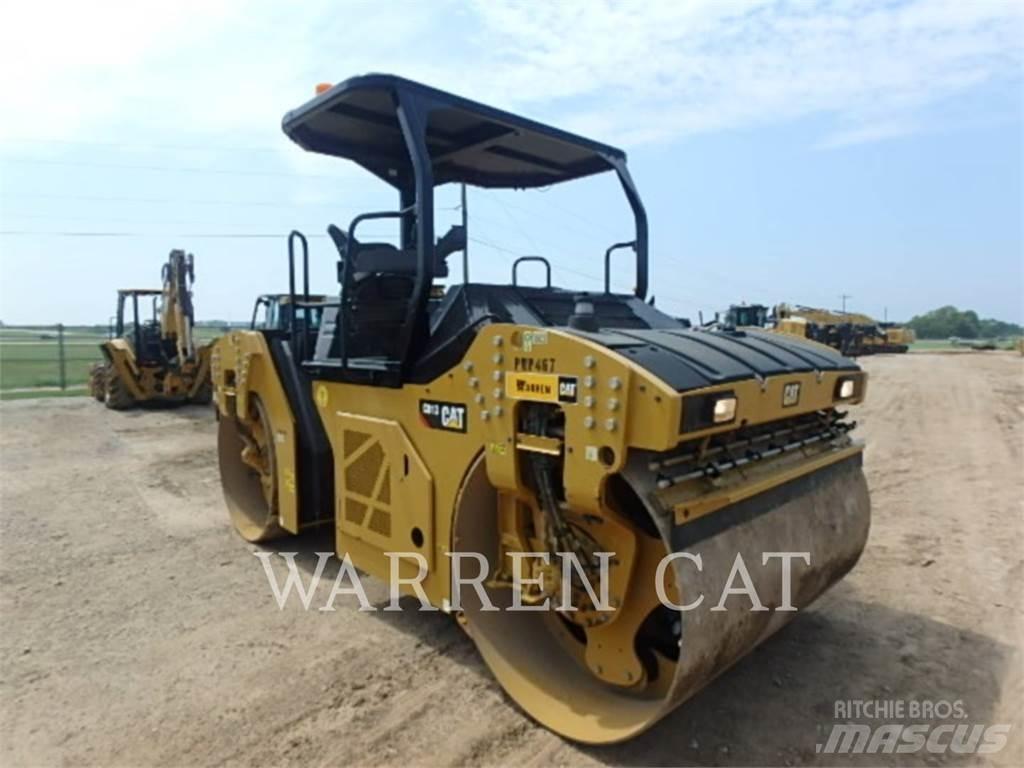 CAT CB13 Машини за асфалт