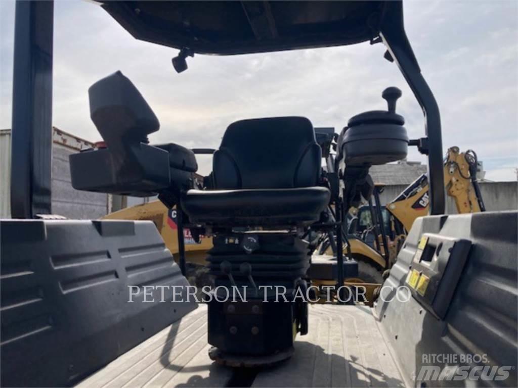 CAT CB13 Двойни барабанни ролки
