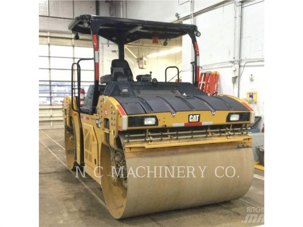 CAT CB13 Машини за асфалт