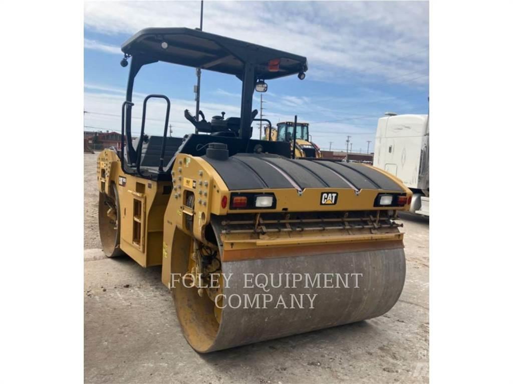 CAT CB13-01 Уплътнители за почва
