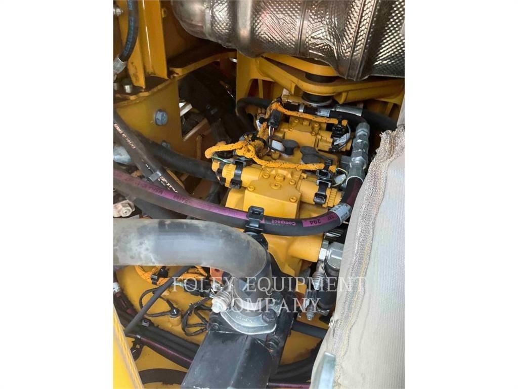 CAT CB15 Уплътнители за почва
