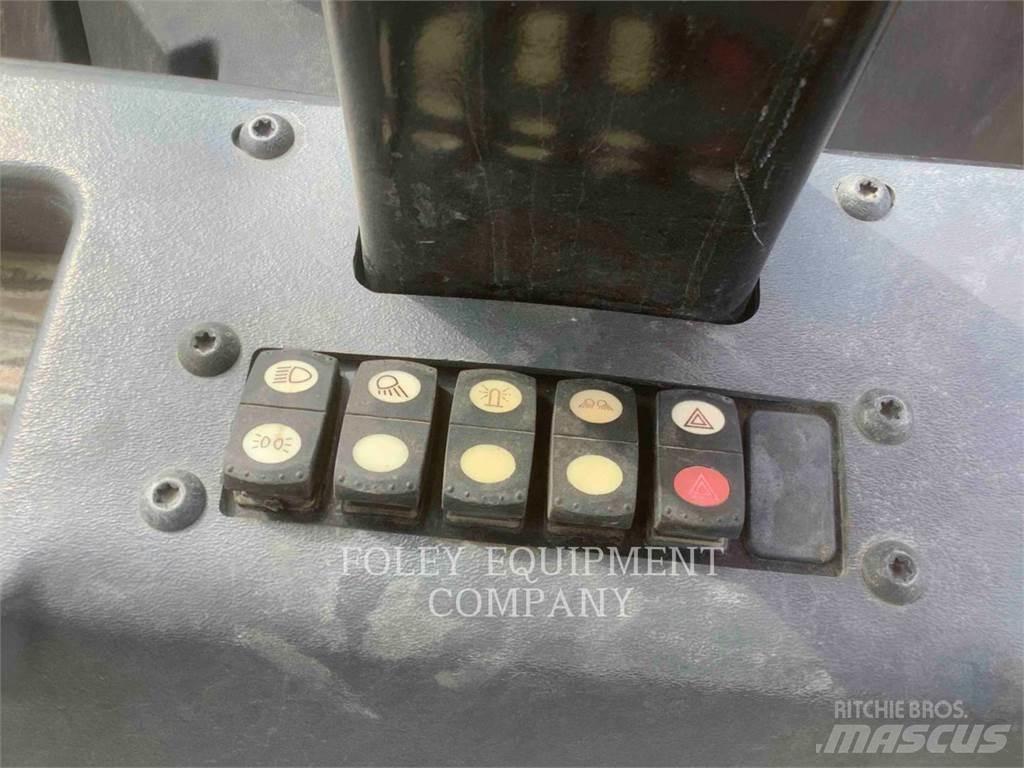 CAT CB15 Уплътнители за почва
