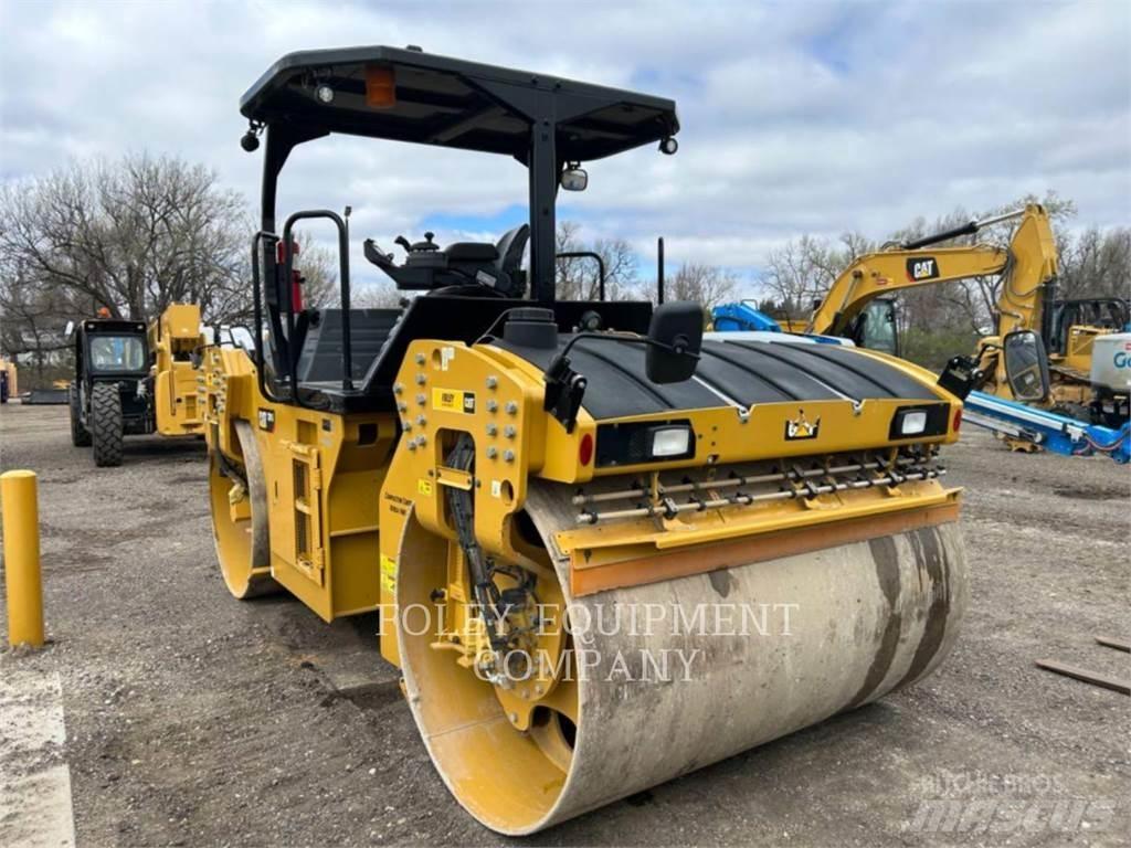CAT CB15-01 Уплътнители за почва

