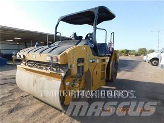 CAT CB15 5A Двойни барабанни ролки
