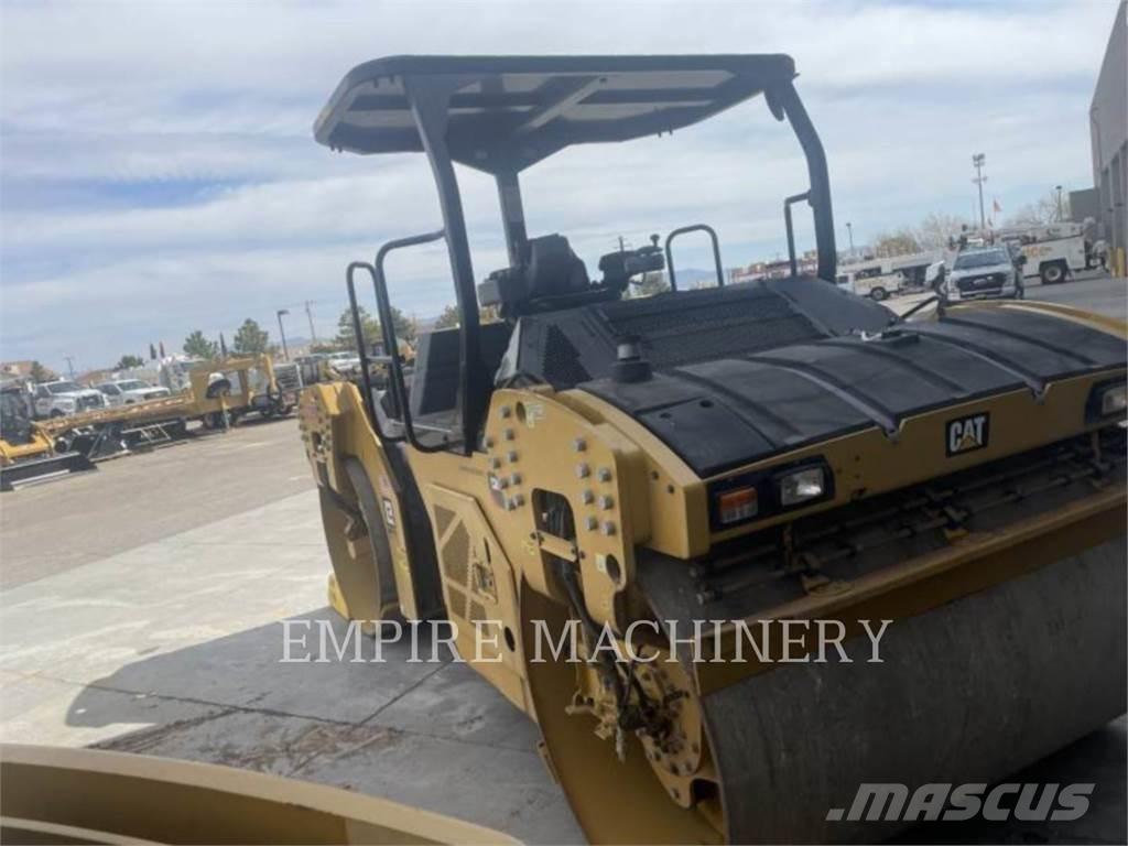 CAT CB15 5A Двойни барабанни ролки
