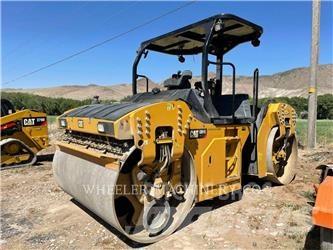 CAT CB15 CW Двойни барабанни ролки
