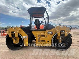 CAT CB15 CW VV Двойни барабанни ролки

