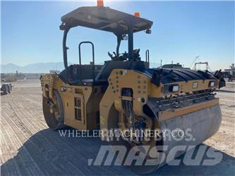 CAT CB15 VV Двойни барабанни ролки
