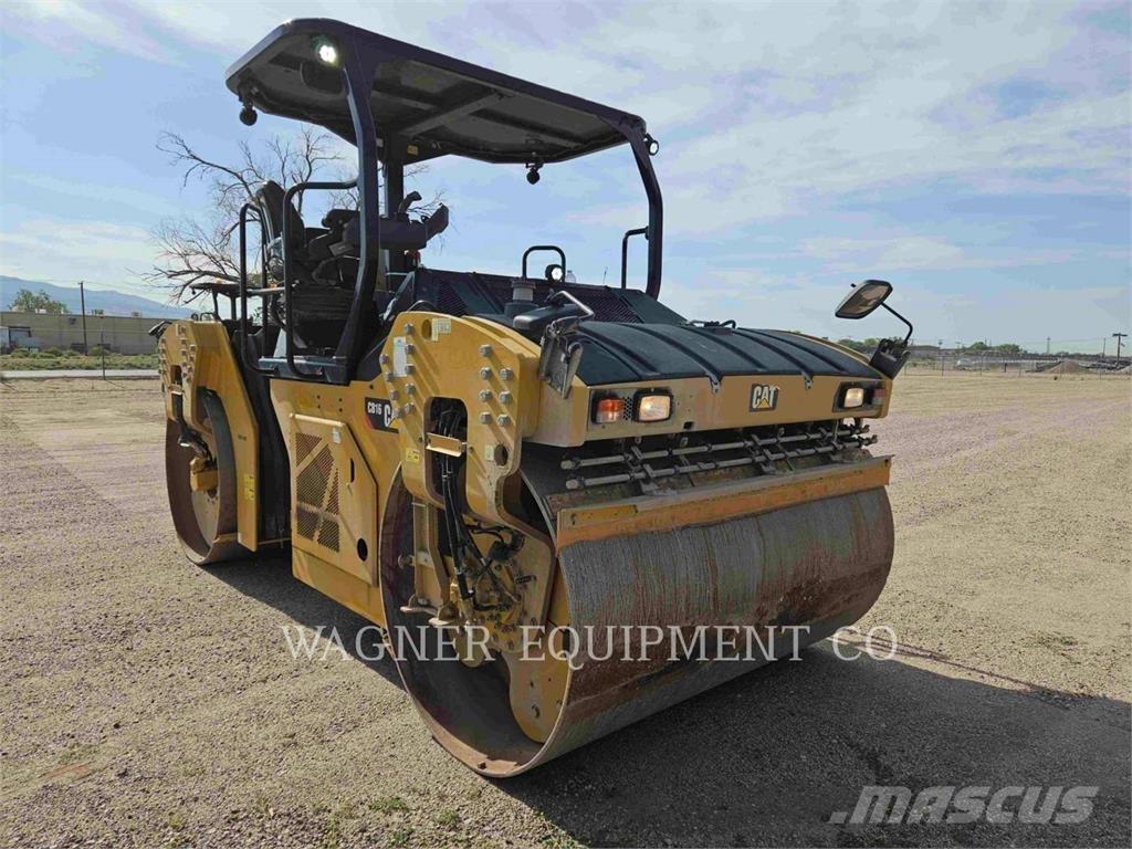 CAT CB16 Машини за асфалт