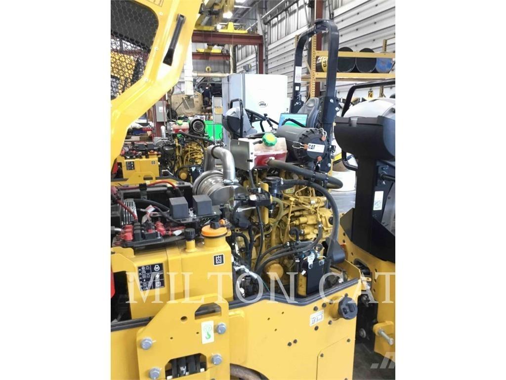 CAT CB2.5 Уплътнители за почва
