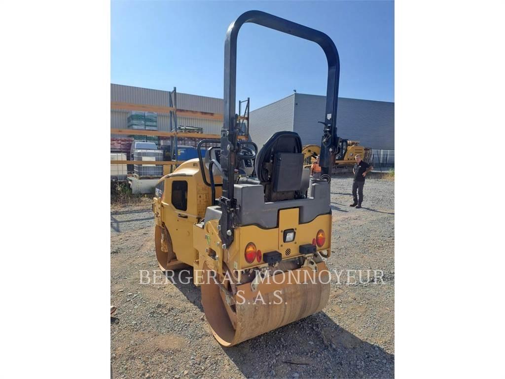 CAT CB2.5 Уплътнители за почва
