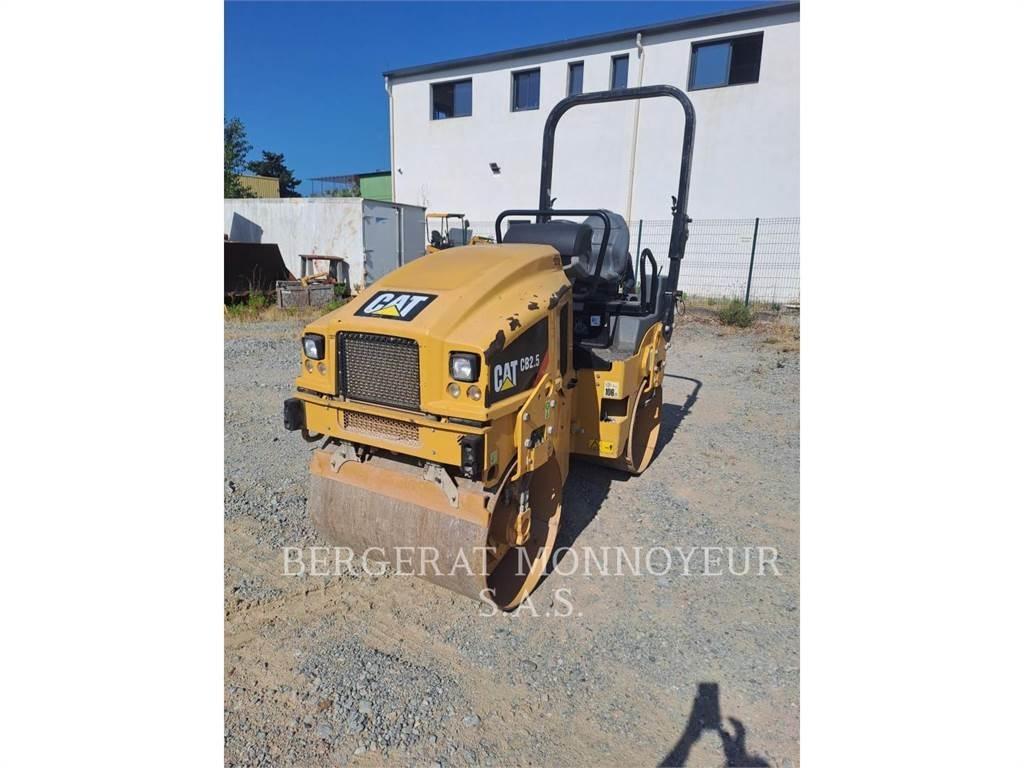 CAT CB2.5 Уплътнители за почва
