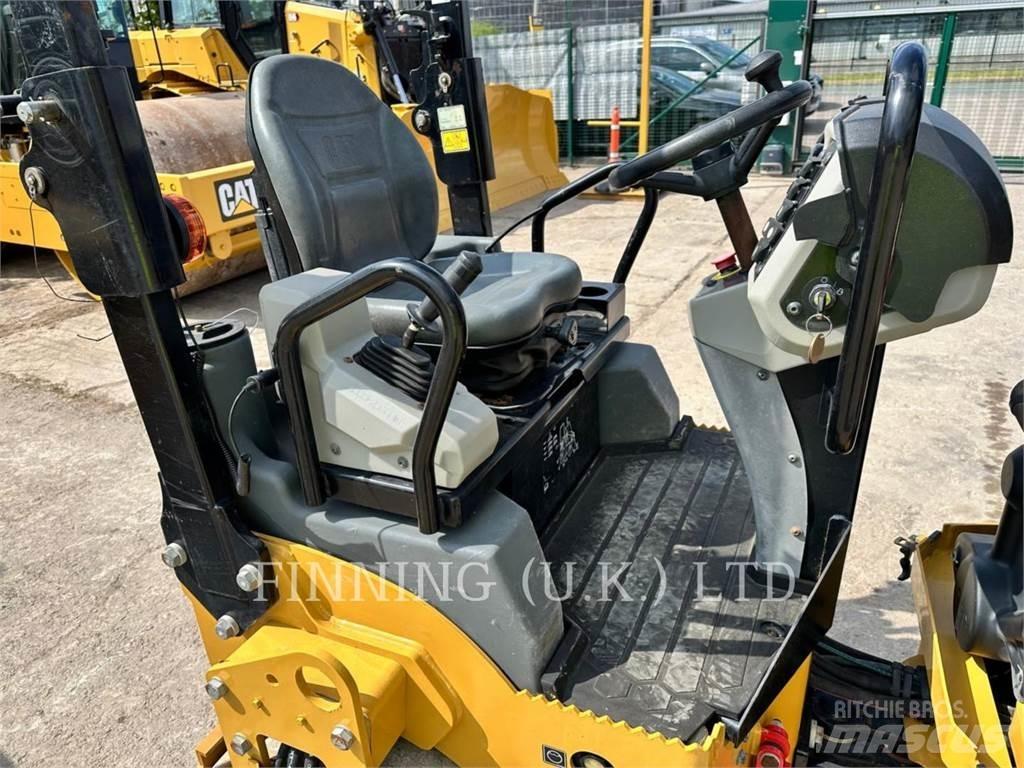 CAT CB2.7 Уплътнители за почва
