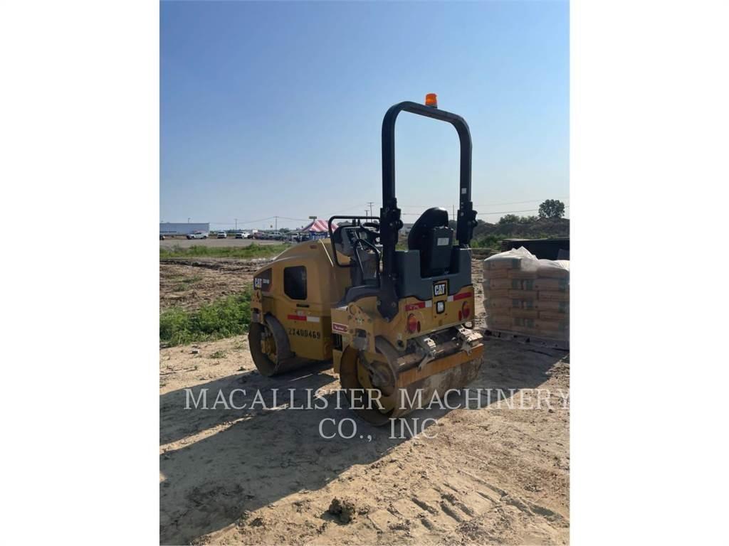 CAT CB24B Двойни барабанни ролки
