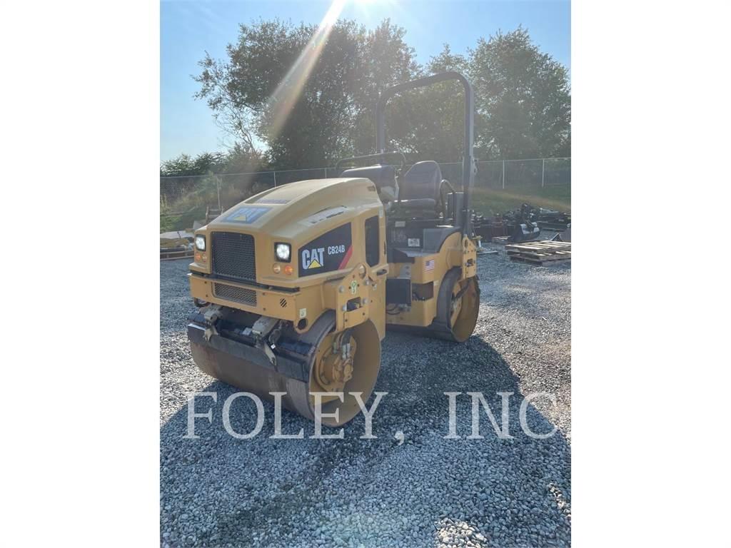 CAT CB24B Двойни барабанни ролки
