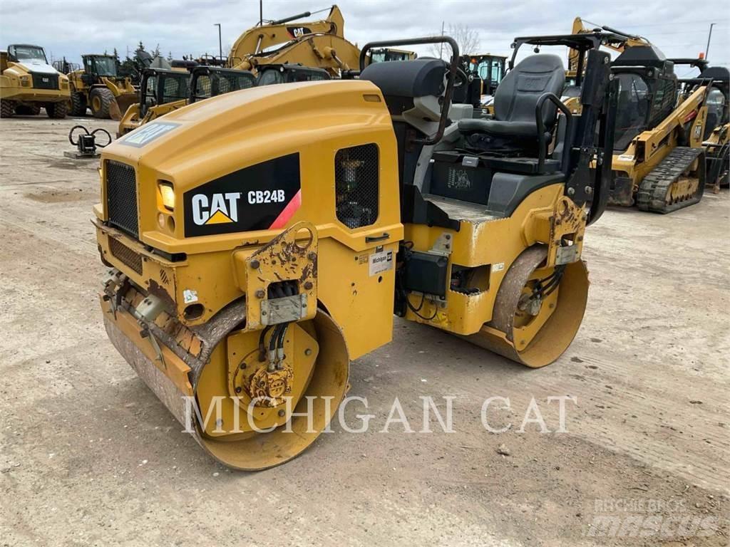CAT CB24B Еднобарабанни ролки
