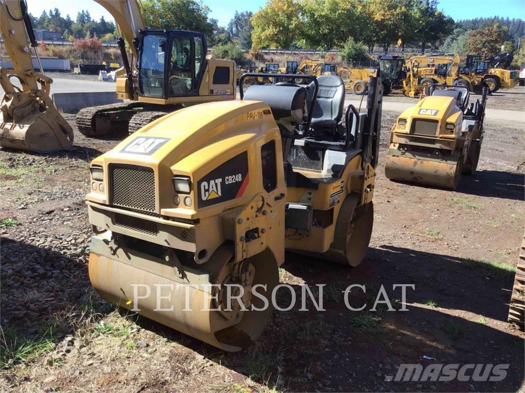 CAT CB24B Двойни барабанни ролки
