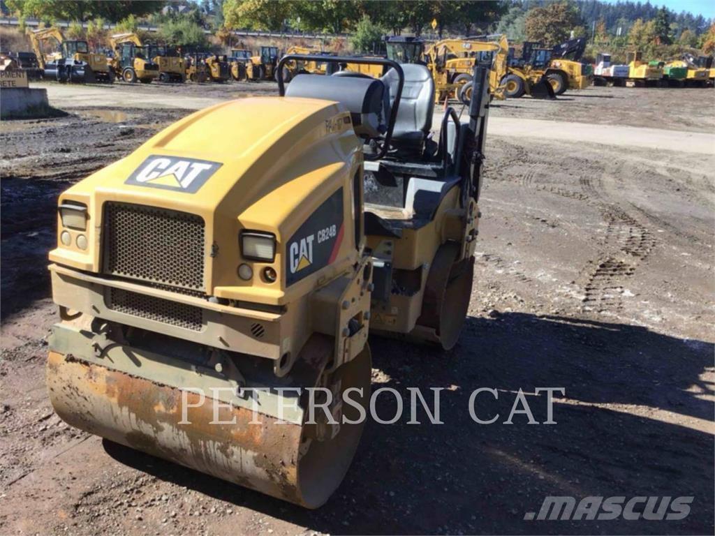 CAT CB24B Двойни барабанни ролки
