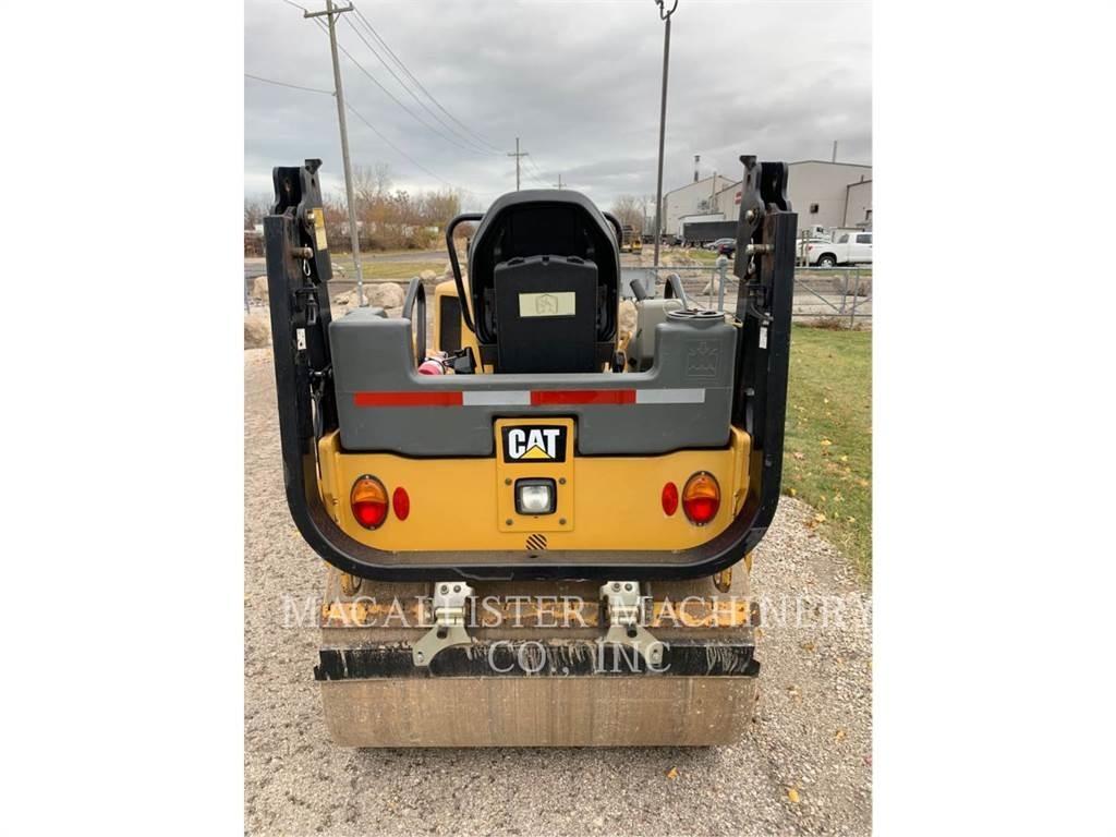 CAT CB34B Двойни барабанни ролки
