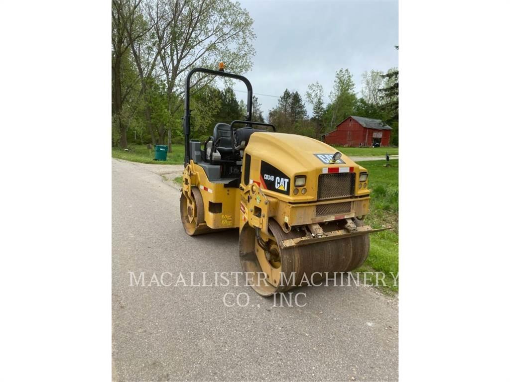 CAT CB34B Двойни барабанни ролки
