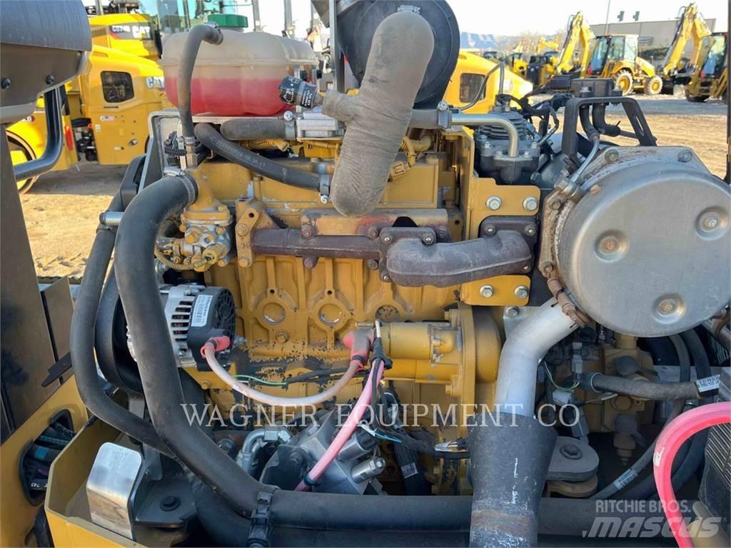 CAT CB34B Уплътнители за почва
