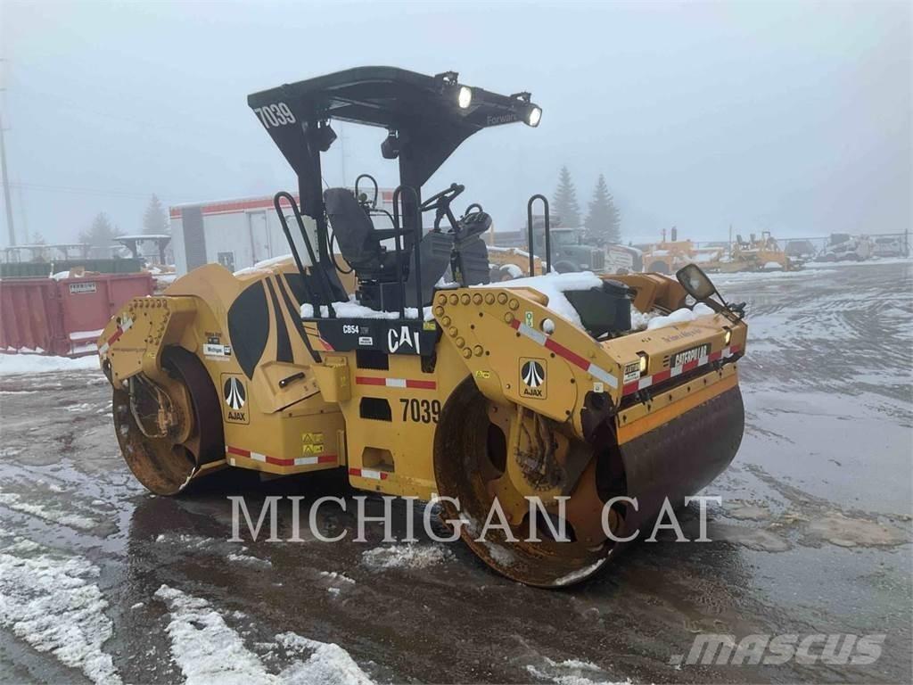CAT CB54 XW Двойни барабанни ролки
