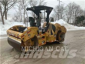 CAT CB54 XW Двойни барабанни ролки
