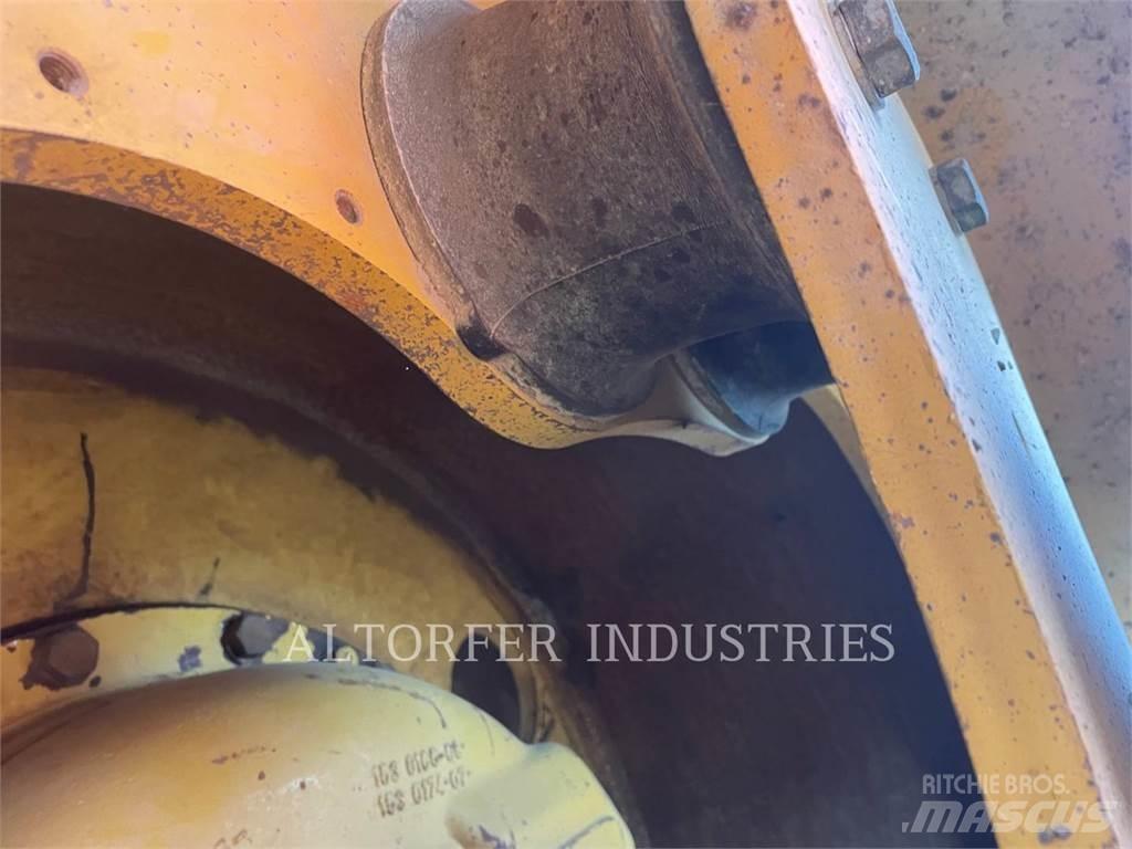 CAT CB54B Двойни барабанни ролки
