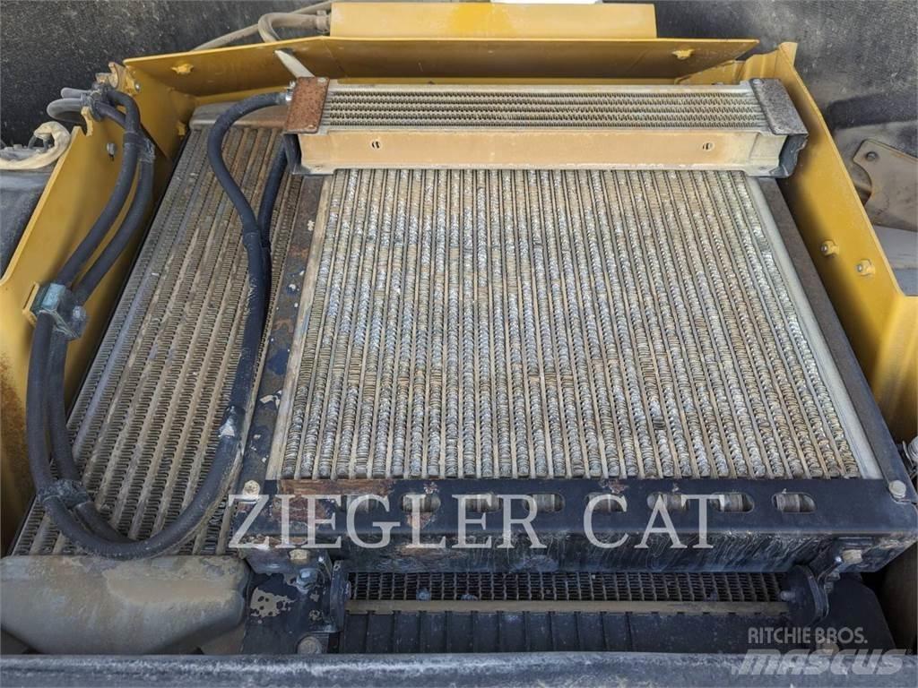 CAT CB64 Уплътнители за почва
