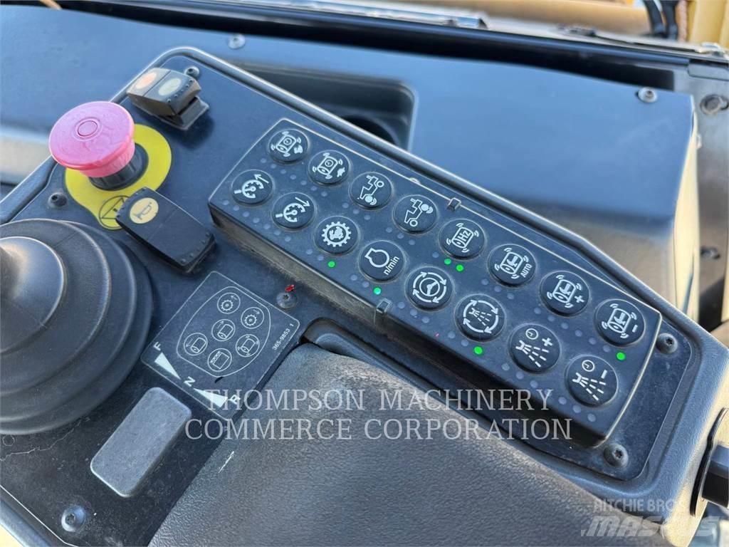 CAT CB64B Двойни барабанни ролки
