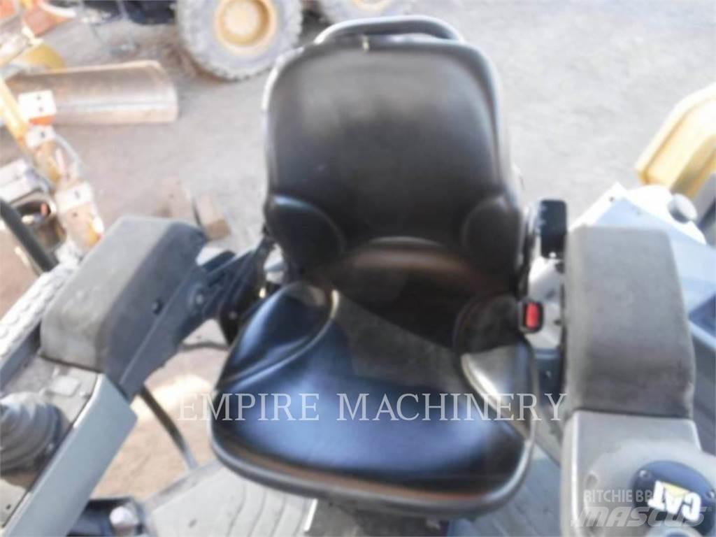 CAT CB66B Двойни барабанни ролки

