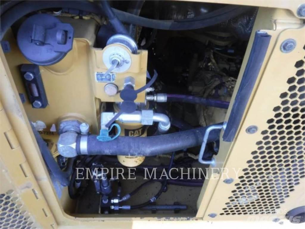 CAT CB66B Двойни барабанни ролки
